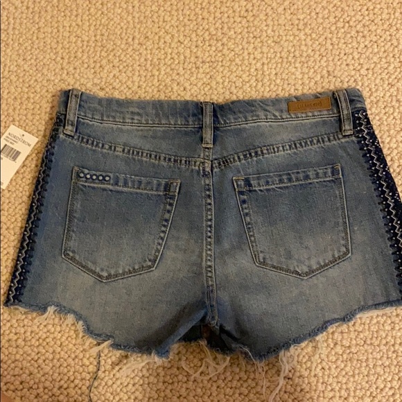 NWT Blank NYC Jean Shorts - Picture 2 of 6